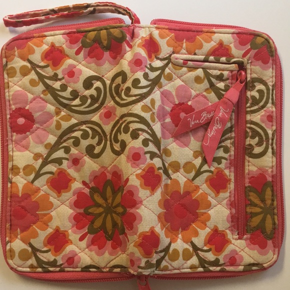 Vera Bradley Follkloric Retired Wallet, Hand Strap - Picture 4 of 8